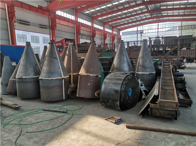 金屬破碎機生產(chǎn)線生產(chǎn)現(xiàn)場實拍