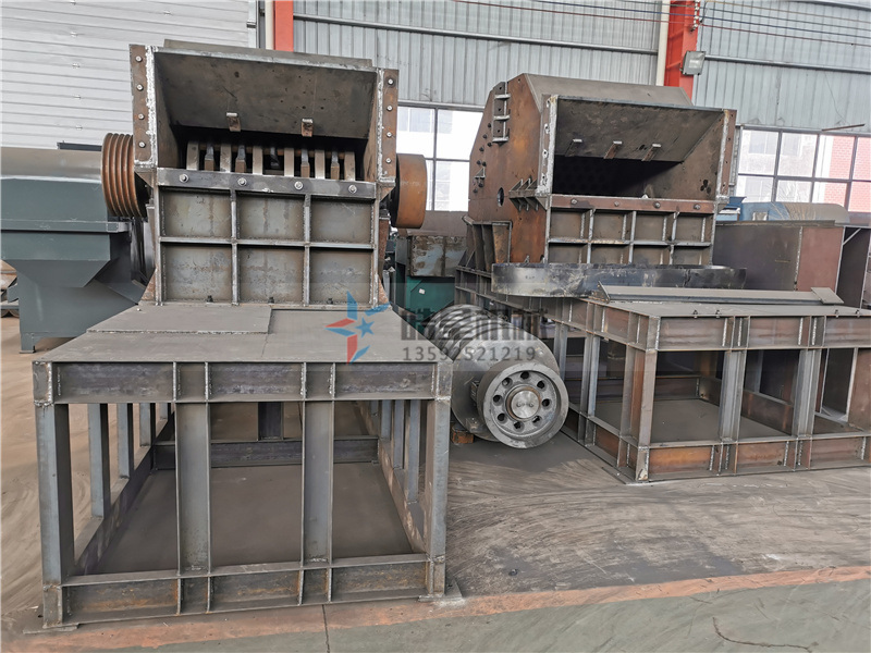 廢鋁粉碎機(jī)生產(chǎn)現(xiàn)場