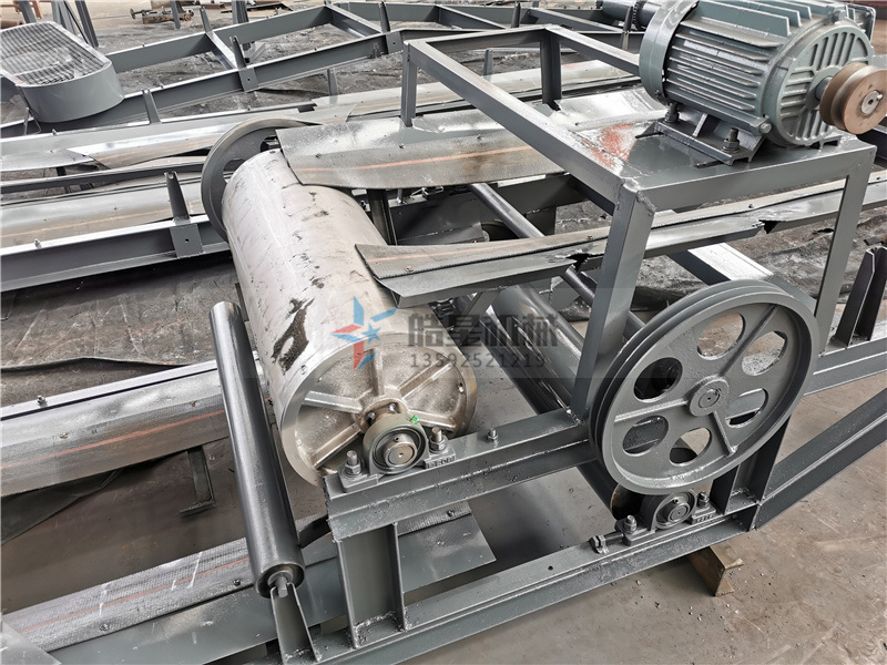 <a href='http://m.greeniq-systems.com/1/54.html' target='_blank'><span>廢鋁粉碎機(jī)</span></a>配件-磁力分選機(jī)