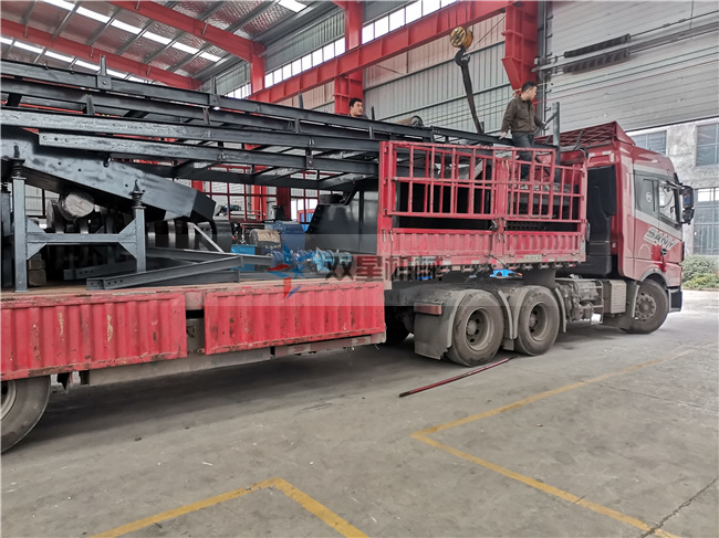 報(bào)廢汽車用的廢鋼破碎機(jī)多少錢一套？用什么型號(hào)？