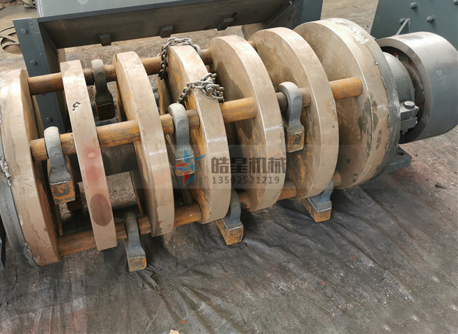 金屬破碎機<a href='http://m.greeniq-systems.com/case/501.html' target='_blank'><span>錘頭</span></a>