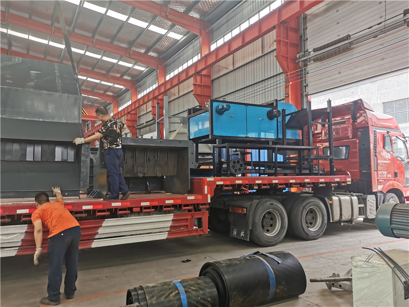 <a href='http://m.greeniq-systems.com/' target='_blank'><span>金屬粉碎機</span></a>廠家1600型設備發(fā)貨