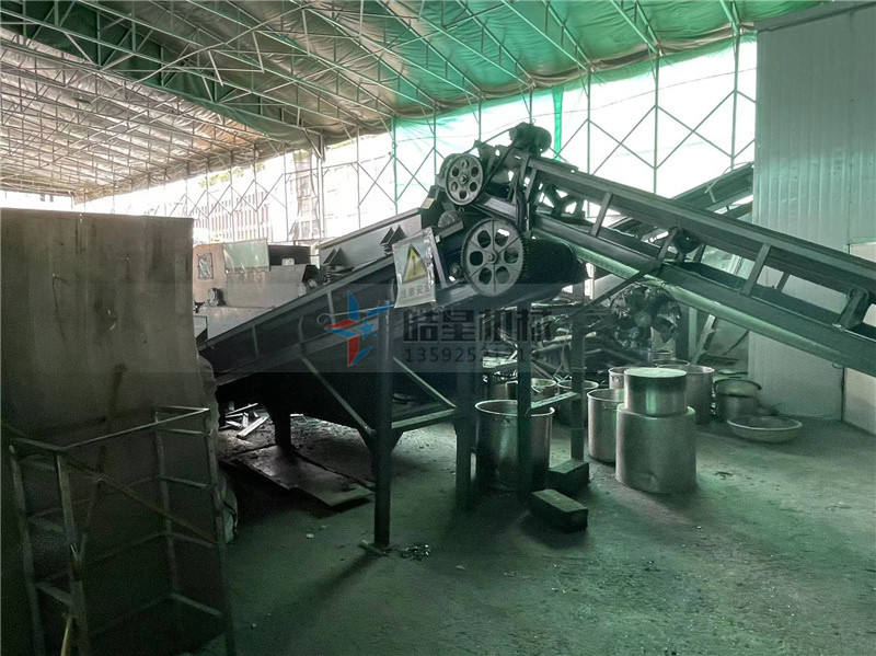 廢鋼破碎機(jī)生產(chǎn)線項(xiàng)目減少環(huán)境污染經(jīng)濟(jì)效益提高 廢鋼破碎機(jī)生產(chǎn)線項(xiàng)目減少環(huán)境污染經(jīng)濟(jì)效益提高