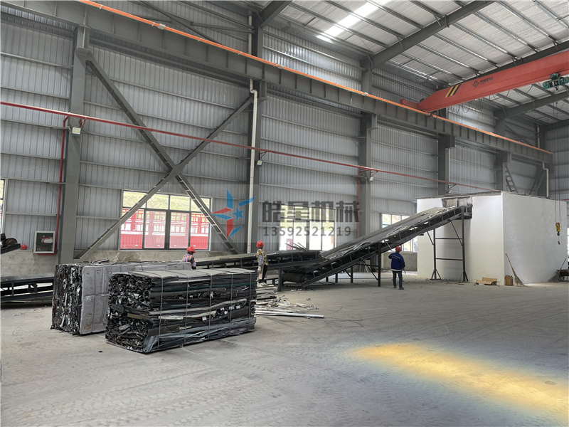 廢鋼破碎機(jī)設(shè)備在雙碳背景下如何快速發(fā)展